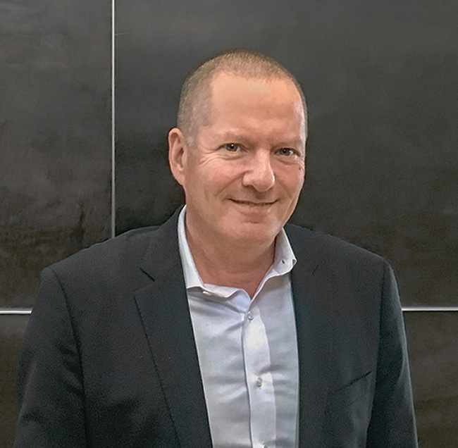 Shai Reshef, Präsident der University of the People